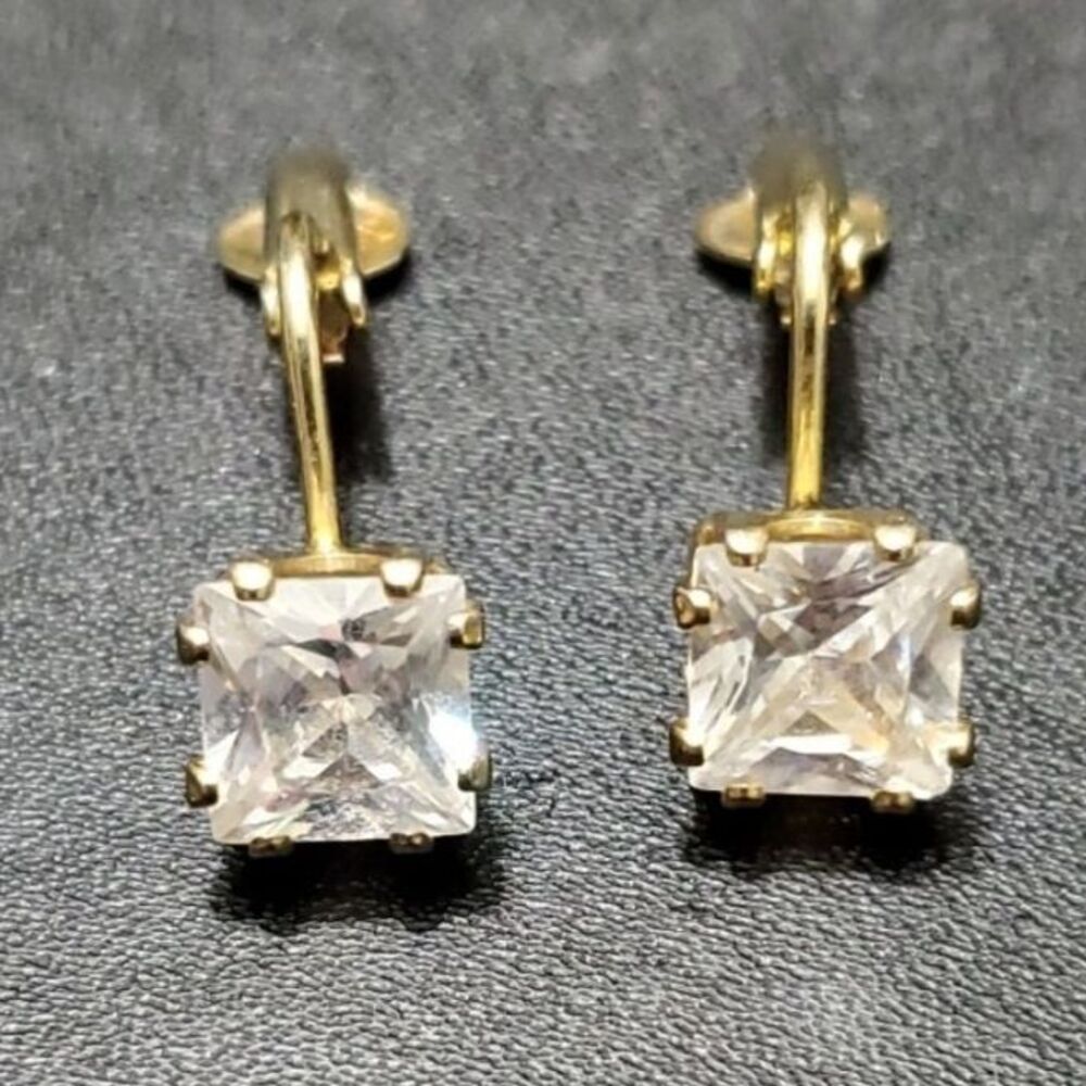 **Last Chance!! Final Sale** Gold tone rhinestone clip on earrings